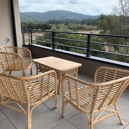 Daire Superb Flat With A Lovely View Of The Mountains