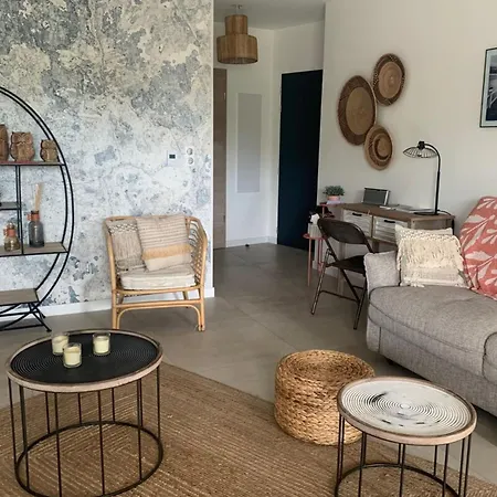 Daire Superb Flat With A Lovely View Of The Mountains