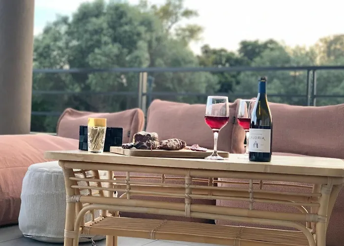 Superb Flat With A Lovely View Of The Mountains Daire