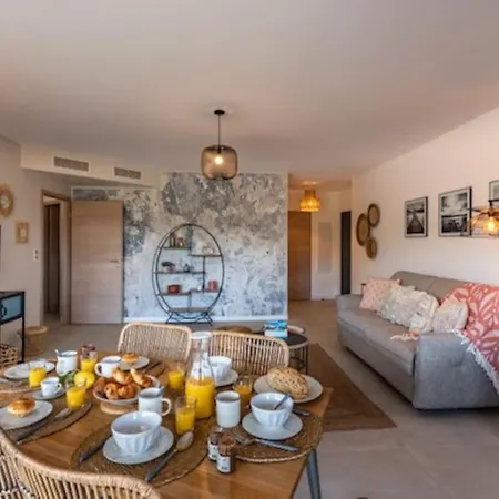 Apartament Superb Flat With A Lovely View Of The Mountains *