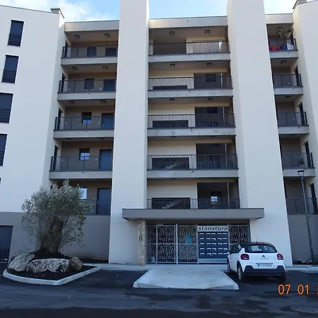 Superb Flat With A Lovely View Of The Mountains Lejlighed *