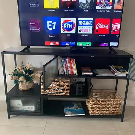 Superb Flat With A Lovely View Of The Mountains * Porto-Vecchio (Corsica)