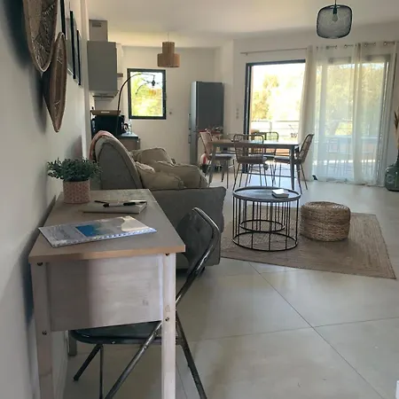 Apartmán Superb Flat With A Lovely View Of The Mountains Porto-Vecchio (Corsica)