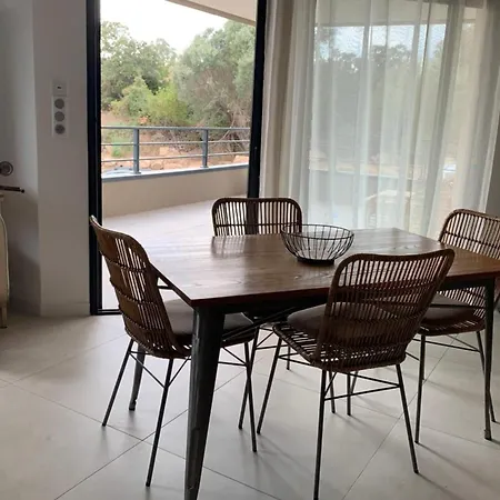 Superb Flat With A Lovely View Of The Mountains Lejlighed