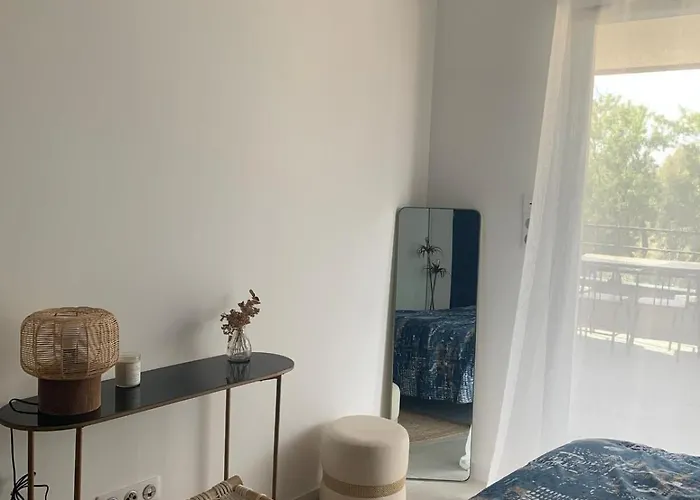 Superbe Appt Avec Jolie Vue Sur La Montagne Appartement