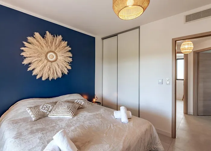 Superbe Appt Avec Jolie Vue Sur La Montagne Porto-Vecchio (Corsica)