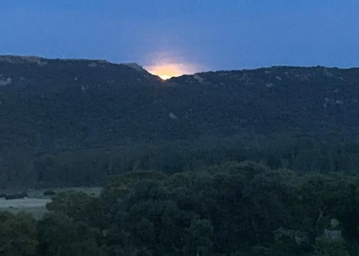 Superbe Appt Avec Jolie Vue Sur La Montagne *